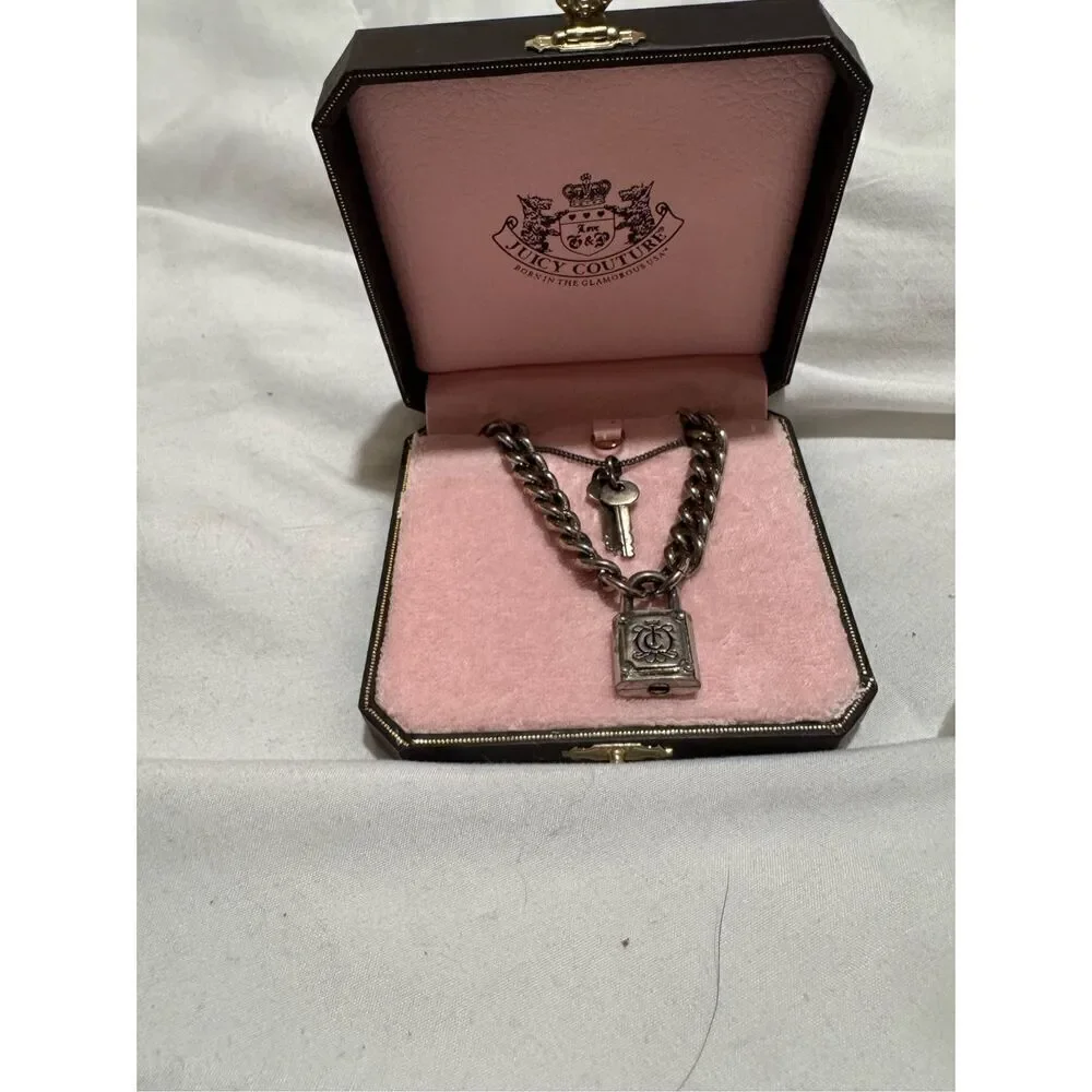 VintGe juicy couture y2k 2000s lock & key curb chain charm necklace silver set 2